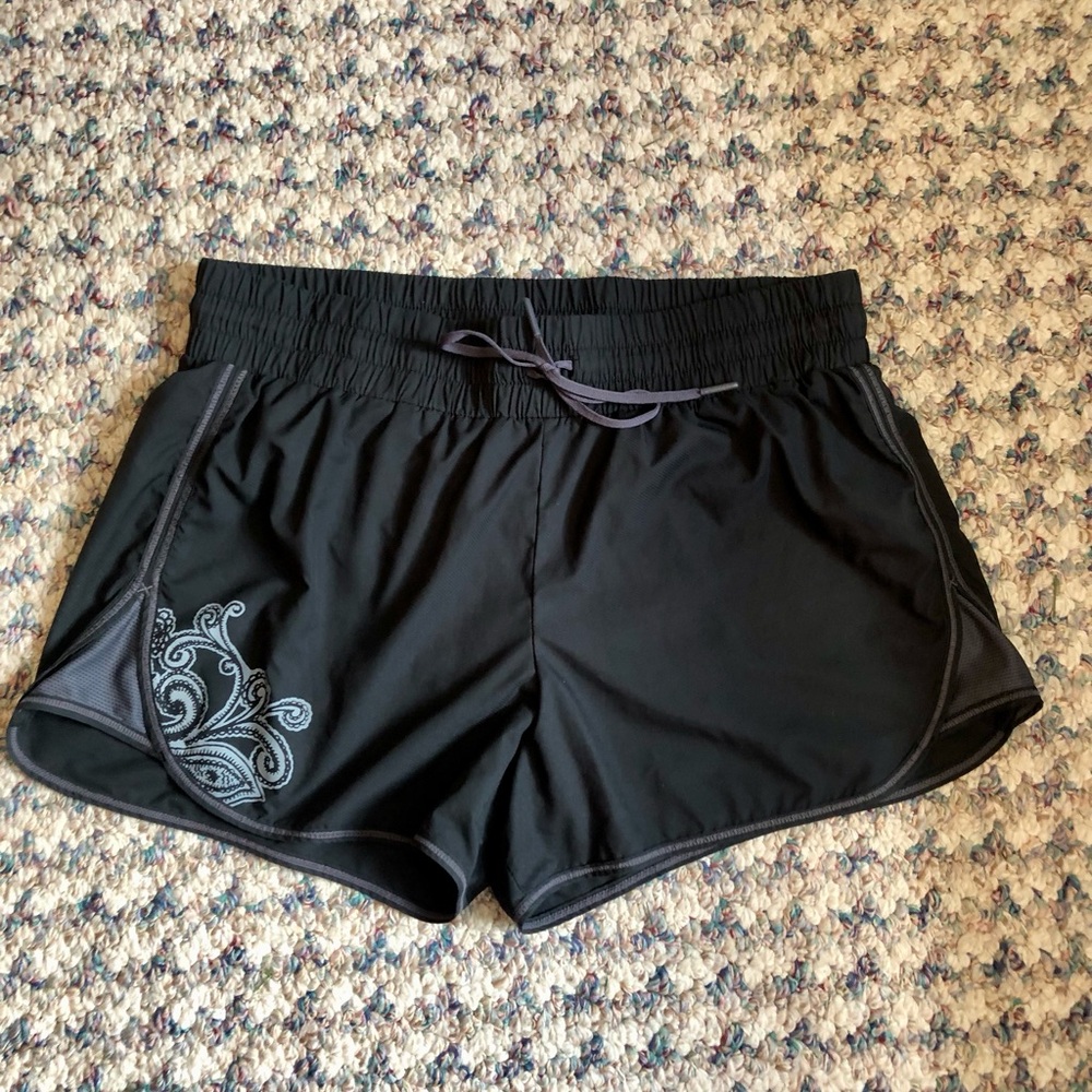 Athleta Running Short!  🎉